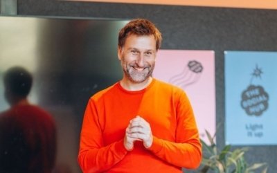 Jezelf zijn op het podium. Niet makkelijk, wel belangrijk.